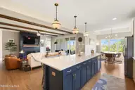 2548 Lakeside Circle, Wilmington, NC 28401 — 4-bedroom home in Hanover Lakes, Wilmington, NC, photo 10 of 37: Kitchen