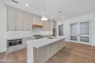 1552 Riverview Terrace, Wilmington, NC 28401 — 4-bedroom home in Preservation Point, Wilmington, NC, photo 13 of 49: 1552 Riverview Terrace