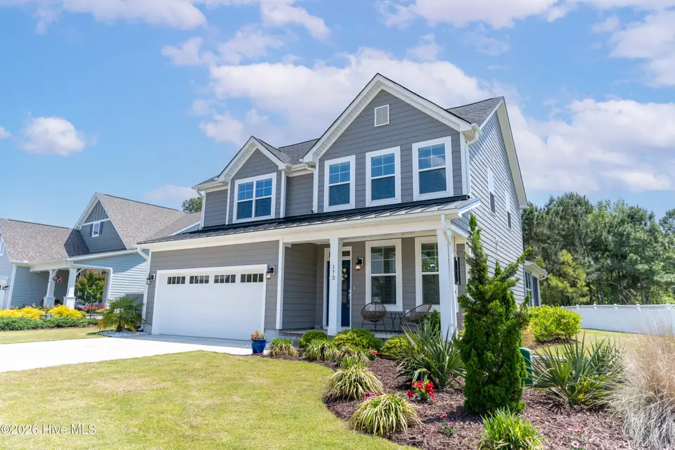 172 Everett Park Trail, Holly Ridge, NC 28445 — 4-bedroom home in Summerhouse On Everett Bay, Holly Ridge, NC, photo 1 of 71: C2S08743-HDR