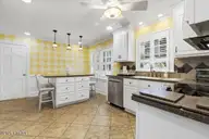 2801 Graham Drive, Kinston, NC 28504 — 3-bedroom home in Westhaven, Kinston, NC, photo 17 of 38: 19-2801 Graham Dr-19