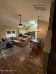 135 Dean Drive, Chocowinity, NC 27817 — 4-bedroom waterfront home in Cypress Corner, Chocowinity, NC, photo 14 of 40: IMG_2315