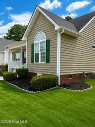 2205 Seagrave Drive, Winterville, NC 28590 — 3-bedroom home in Fieldstream, Winterville, NC, photo 2 of 27: 2205 - right side front view