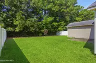 172 Oakley Drive, New Bern, NC 28560 — 3-bedroom home in Creekwood, New Bern, NC, photo 23 of 35: 172 Oakley Drive, New Bern, NC 28560