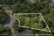 9704 Ashley Place, Emerald Isle, NC 28594 — waterfront lot in Royall Oaks, Emerald Isle, NC, photo 8 of 20: 9704 Ashley Pl