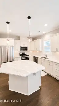 129 Pinebranch Court, Southern Pines, NC 28387 — 3-bedroom townhome in Hunters Ridge, Southern Pines, NC, photo 13 of 37