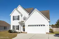 224 Hickory Shores Drive, Newport, NC 28570 — 3-bedroom waterfront home in Hickory Shores, Newport, NC, photo 2 of 45: 38-web-or-mls-1S3A6833