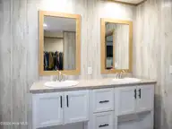 107 Lori Lane, Dunn, NC 28334 — 4-bedroom manufactured home, Dunn, NC, photo 18 of 31: 107 Lori Ln20