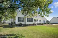 117 Clay Brook Drive, Goldsboro, NC 27530 — 3-bedroom home in Lane Tree Village, Goldsboro, NC, photo 3 of 30: 117 Clay Brook-3