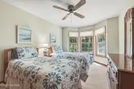 126 Loblolly Drive, Pine Knoll Shores, NC 28512 — 3-bedroom home in Pine Knoll Association, Pine Knoll Shores, NC, photo 23 of 41: 10-web-or-mls-chadwick-visuals-126-loblo