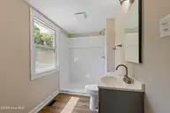 412 N George Street, Goldsboro, NC 27530 — 4-bedroom home, Goldsboro, NC, photo 11 of 23: 412GeorgeSt_32