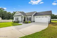 107 Waterstone Court, Fremont, NC 27830 — 3-bedroom home in Fynloch Chase, Fremont, NC, photo 2 of 24: 04-107 Waterstone Ct-4