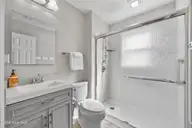 1112 S 10th Street, Wilmington, NC 28401 — 3-bedroom home, Wilmington, NC, photo 13 of 27: Bathroom