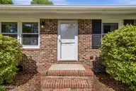 3316 Chalmers Drive, Wilmington, NC 28409 — 3-bedroom home in Pine Valley Estates, Wilmington, NC, photo 9 of 57: 9-web-or-mls-GI - 3316 Chalmers Dr - Lis