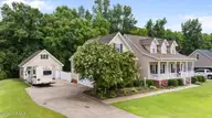 104 Wakefield Drive, Princeton, NC 27569 — 3-bedroom home in Carolyn Ridge, Princeton, NC, photo 3 of 49: Camper does not convey :)