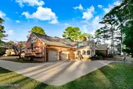 1802 Windsor Road, Kinston, NC 28504 — 5-bedroom home, Kinston, NC, photo 6 of 56: 06-1802 Windsor Rd-6
