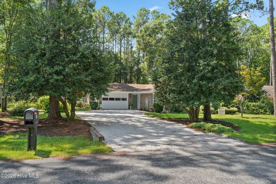 5 E Pine Court, Carolina Shores, NC 28467 — 3-bedroom home in Carolina Shores, Carolina Shores, NC, photo 1 of 40