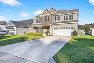 457 Jasmine Way, Burgaw, NC 28425 — 3-bedroom home in Creekside, Burgaw, NC, photo 4 of 34