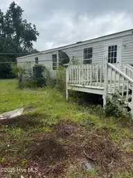 202 Stephen Willis Road, Smyrna, NC 28579 — 3-bedroom manufactured home, Smyrna, NC, photo 5 of 20: IMG_0814