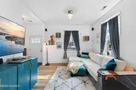 1907 Castle Street, Wilmington, NC 28403 — 3-bedroom home in Manhattan, Wilmington, NC, photo 9 of 56: 1907CastleSt - 9