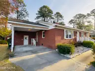 1814a Tryon Road, New Bern, NC 28560 — 3-bedroom home, New Bern, NC, photo 4 of 38: IMG_1190