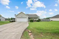 143 Christy Drive, Beulaville, NC 28518 — 3-bedroom home in Simpsons Crossing, Beulaville, NC, photo 3 of 31: 2_dsc_1819