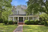 1126 N Market Street, Washington, NC 27889 — 4-bedroom home, Washington, NC, photo 2 of 48: 1-web-or-mls-IMG_8210
