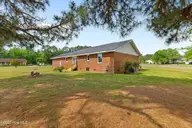 201 Wyatt Drive, Goldsboro, NC 27534 — 3-bedroom home in Brantwood, Goldsboro, NC, photo 5 of 18