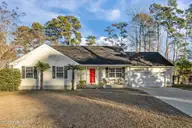 2000 Clark Court, Morehead City, NC 28557 — 3-bedroom home in Joslyn Trace, Morehead City, NC, photo 3 of 43: 3-web-or-mls-1S3A5807