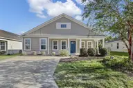 91 Glasgow Drive, Rocky Point, NC 28457 — 3-bedroom home in Avendale, Rocky Point, NC, photo 3 of 31