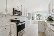 512 Buck Swamp Road, Goldsboro, NC 27530 — 3-bedroom home in Pineview Acres, Goldsboro, NC, photo 4 of 46: 25-web-or-mls-DSC09078