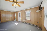 241 Windwood Drive, Elizabeth City, NC 27909 — 3-bedroom waterfront home in Glen Cove, Elizabeth City, NC, photo 12 of 36: 08-241-Windwood-Dr