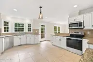113 Bishop Drive, Winterville, NC 28590 — 3-bedroom home in Windsor, Winterville, NC, photo 7 of 49: 13-web-or-mls-IMG_3643-Edited