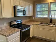 1201 Clifton Road, Jacksonville, NC 28540 — 3-bedroom home in Northwoods Park, Jacksonville, NC, photo 6 of 28: IMG_3968