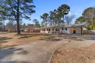113 Wellington Drive, Wilmington, NC 28411 — 3-bedroom home in Queens Point, Wilmington, NC, photo 5 of 52: 70-web-or-mls-BTS03445
