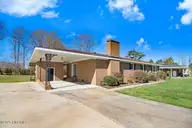 1676 Tommys Road, Goldsboro, NC 27534 — 3-bedroom home, Goldsboro, NC, photo 2 of 18: 03-1676 Tommys Rd-3