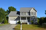 134 Madison Bay Drive, Beaufort, NC 28516 — 4-bedroom home in Eastman Creek, Beaufort, NC, photo 2 of 38: DSC_0708