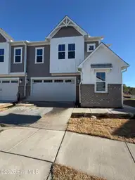 3116 Painted Turtle Loop 22, Wilmington, NC 28409 — 3-bedroom townhome in East and Mason, Wilmington, NC, photo 1 of 26: IMG_8057
