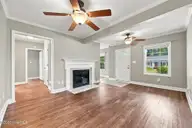 32 E Bayshore Boulevard, Jacksonville, NC 28540 — 3-bedroom home in Bayshore Estates, Jacksonville, NC, photo 6 of 31
