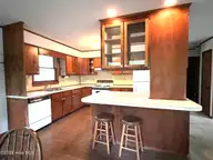 136 NE 21st Street, Oak Island, NC 28465 — 2-bedroom home in Tranquil Harbor, Oak Island, NC, photo 10 of 35