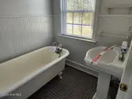2857 Branchwood Drive, Kinston, NC 28504 — 4-bedroom home in Branchwood, Kinston, NC, photo 13 of 15: 36 BEDROOM 2 BATH