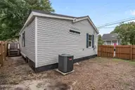 1001 N 7th Street, Wilmington, NC 28401 — 2-bedroom home in Brooklyn, Wilmington, NC, photo 6 of 46: 6-web-or-mls-DSC09819