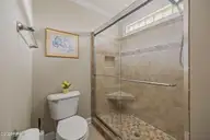 214 Ibis Way, Elizabeth City, NC 27909 — 3-bedroom home in Pelican Pointe, Elizabeth City, NC, photo 18 of 46: Primary Bathroom