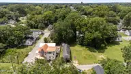 306 Short Street, Kinston, NC 28501 — 2-bedroom home, Kinston, NC, photo 6 of 10: 11-web-or-mls-DJI_20250724134803_0413_D