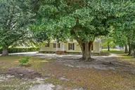 105 Tilghman Drive, Goldsboro, NC 27534 — 3-bedroom home in Bellwood, Goldsboro, NC, photo 3 of 37: 07-105 Tilghman Dr-7