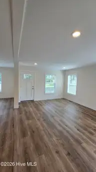 106 Dundee Trail, Holly Ridge, NC 28445 — 3-bedroom manufactured home, Holly Ridge, NC, photo 6 of 28