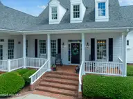2686 Four Oak Road, Southport, NC 28461 — 4-bedroom waterfront home in St James, Southport, NC, photo 9 of 77: 2686 Four Oak Rd
