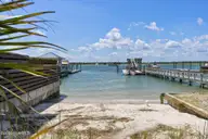 11 Wright Street Unit 2, Wrightsville Beach, NC 28480 — 3-bedroom waterfront condo in Seaforth, Wrightsville Beach, NC, photo 10 of 69