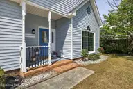1403 Spaniel Court, Wilmington, NC 28411 — 3-bedroom home in Quail Woods, Wilmington, NC, photo 6 of 52: 1403SPanielCourt-4