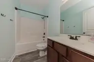 206 Low Country Lane, Swansboro, NC 28584 — 3-bedroom home in Charleston Park, Swansboro, NC, photo 15 of 26: 43FULLBATH