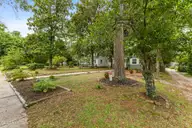325 N 23rd Street, Wilmington, NC 28405 — 3-bedroom home in Downtown, Wilmington, NC, photo 3 of 32: 2_img_5916